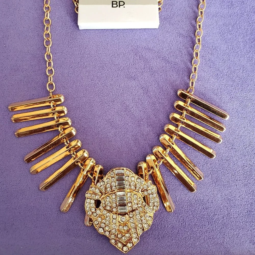 NEW Statement Polished Gold Fringe Rhinestone Center Dressy Runway Necklace